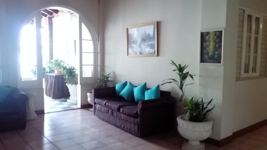 Village Hotel Ότσο Ρίος Εξωτερικό φωτογραφία