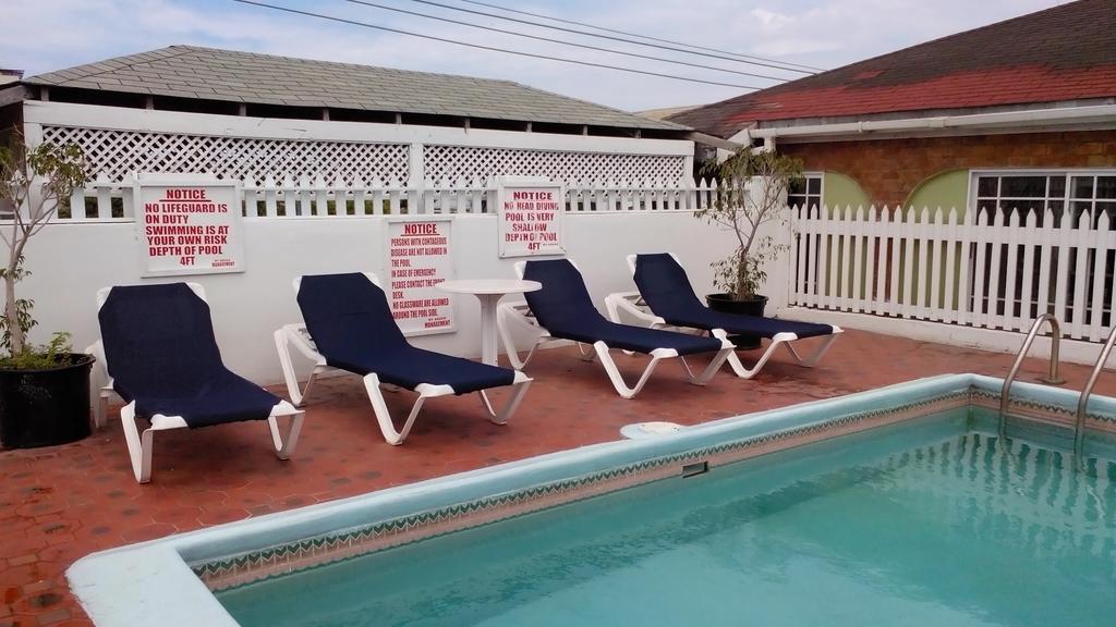 Village Hotel Ότσο Ρίος Εξωτερικό φωτογραφία